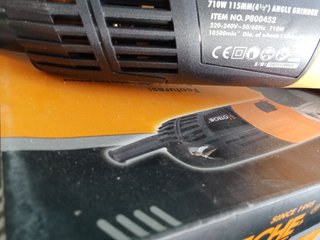 Carrello Attrezzi Gommista + Utensili e attrezzi