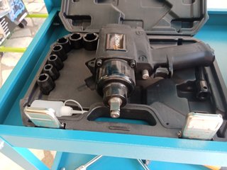 Carrello Attrezzi Gommista + Utensili e attrezzi