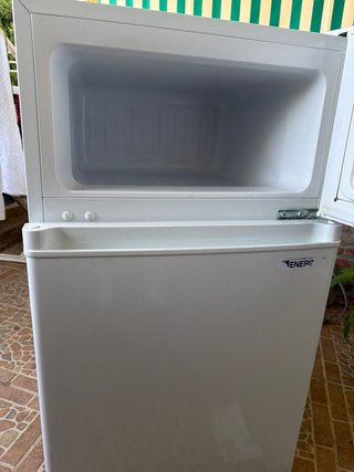 Mini nevera Infiniton 2 puertas