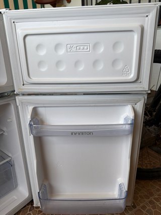 Mini nevera Infiniton 2 puertas