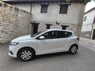 Dacia Sandero 2023