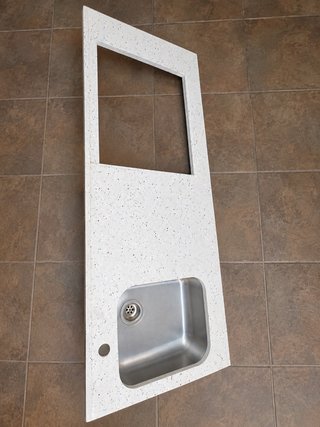 Encimera de cocina con hueco para fregadero