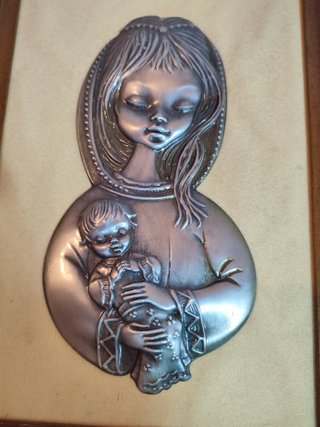 Quadro Madonna in peltro con cornice in legno