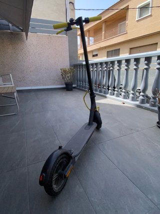 Patinete Eléctrico Xiaomi M365