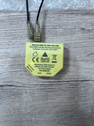 Controlador LED Shelly Plus RGBW PM 2 unidades