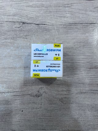 Controlador LED Shelly Plus RGBW PM 2 unidades