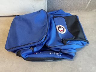 Bolsa deportiva Champion USA azul y negra