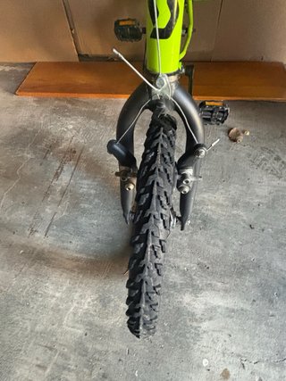 Bicicleta Scott 16 Fluor