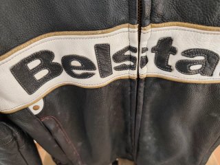 Chaqueta de cuero Belstaff Moto Negra y Blanca