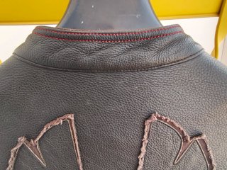 Chaqueta de cuero Belstaff Moto Negra y Blanca