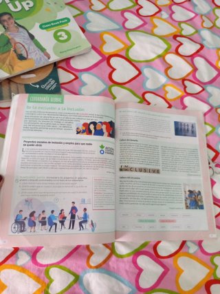 Religión Católica. 2 Secundaria Edén Revuela