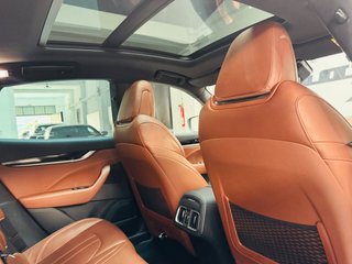MASERATI Levante V6 275 HP D AWD