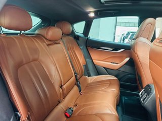 MASERATI Levante V6 275 HP D AWD