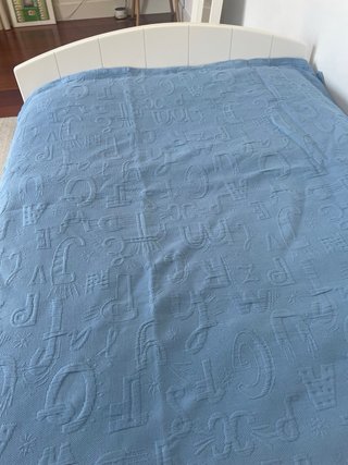 DOS colchas de Algodón Zara Home Azul