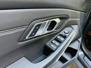 BMW Serie 3 330i Auto.