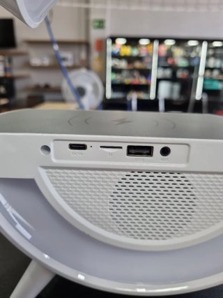 LÁMPARA/DESPERTADOR/ALTAVOZ/ CARGADOR BT-3401