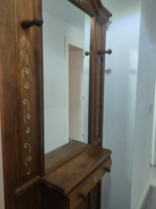 Mueble de entrada madera con espejo