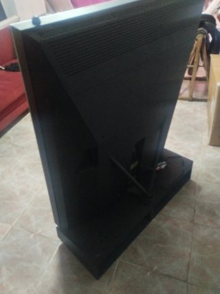 Televisor Bang & Olufsen Plata