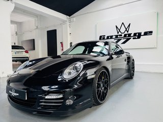 PORSCHE 911 Turbo S Coupe