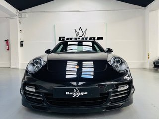 PORSCHE 911 Turbo S Coupe