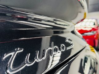 PORSCHE 911 Turbo S Coupe