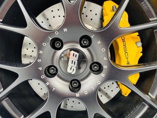 PORSCHE 911 Turbo S Coupe