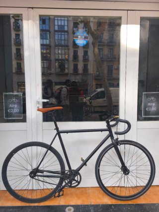 Bicicleta Single Speed Nera
