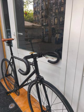 Bicicleta Single Speed Nera