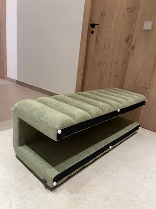 Banco ITO pie de cama tela verde
