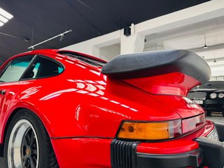 PORSCHE 911 911 3.2 CARRERA COUPE