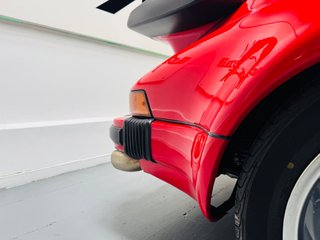 PORSCHE 911 911 3.2 CARRERA COUPE