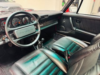 PORSCHE 911 911 3.2 CARRERA COUPE