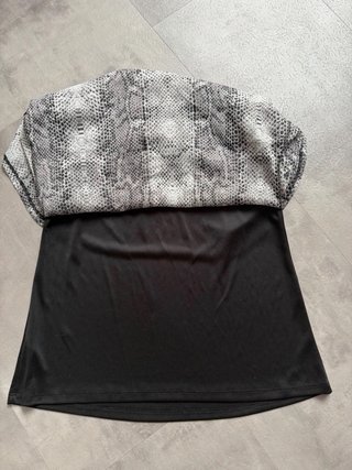 Camiseta estampada serpiente