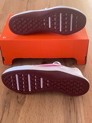Nike MC Trainer 2 Donna Bianco/Rosa - EU 42 Nuove