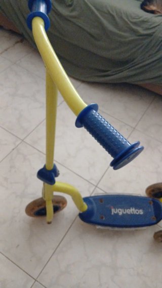 Patinete infantil Juguettos 3 ruedas
