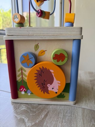 Cubo de actividades de madera para niños