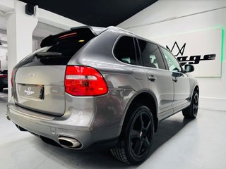 PORSCHE Cayenne S