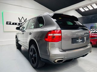 PORSCHE Cayenne S