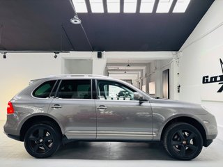PORSCHE Cayenne S