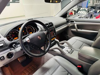 PORSCHE Cayenne S