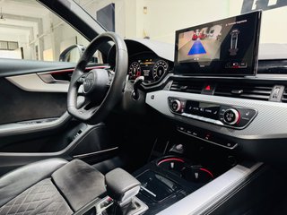 AUDI A4 RS4 Avant TFSI 331kW quattro tiptronic