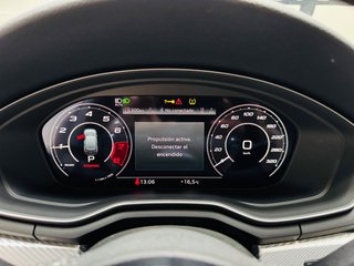 AUDI A4 RS4 Avant TFSI 331kW quattro tiptronic