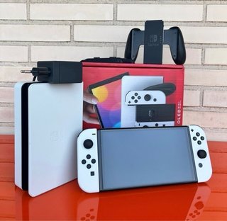 Impoluta Nintendo Switch OLED