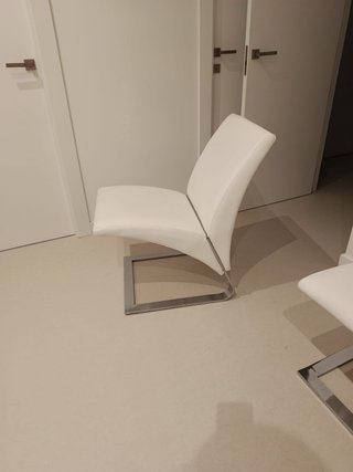 Sillas diseño acero inoxidable y tapizado polipiel