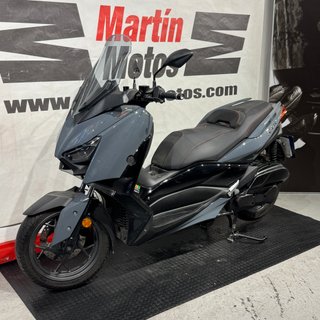 YAMAHA XMAX 125 Tech MAX