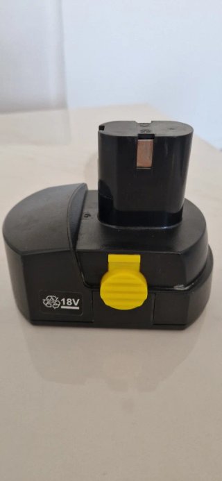 Trapano avvitatore a batteria