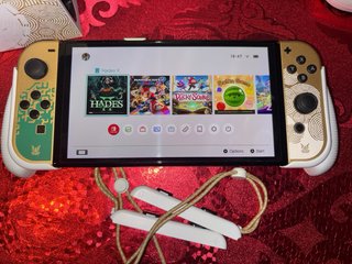 Nintendo Switch OLED Edición Zelda