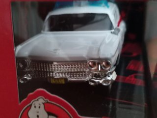 Modellino Jada Toys Ghostbusters Ecto-1 1:32