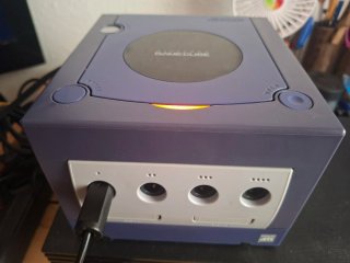 Console Nintendo GameCube Viola