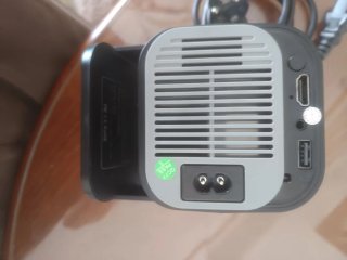 Proyector Negro y Gris*PRECIO A NEGOCIAR*
